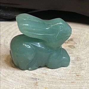 Green Aventurine Bunny Carving